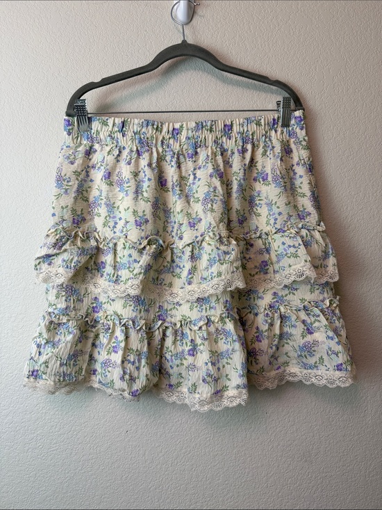 Bridgerton Dresses & Skirts - Bridgerton Floral Tiered Ruffle Skirt in Cream and Lavender Size Large